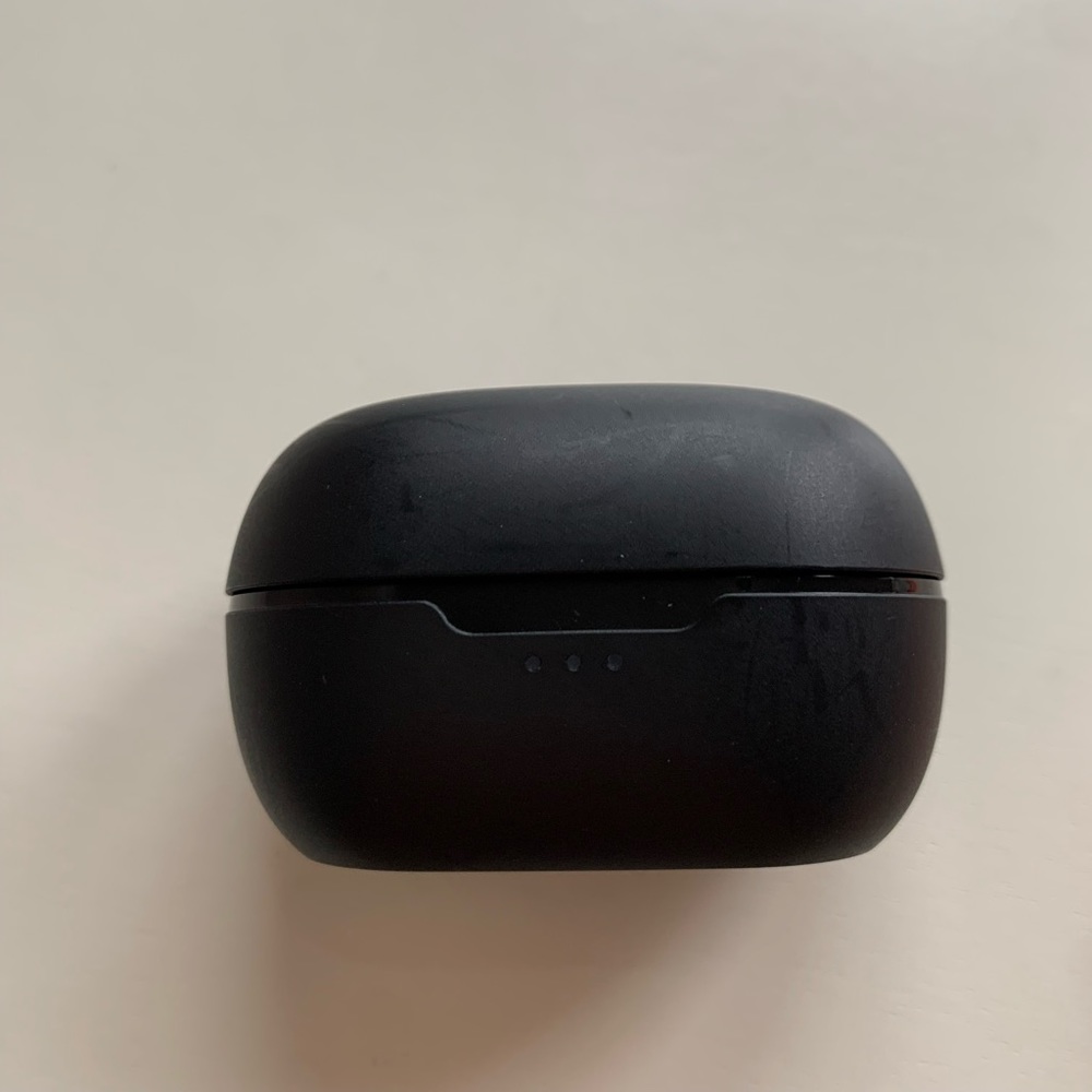 JBL wireless headphones